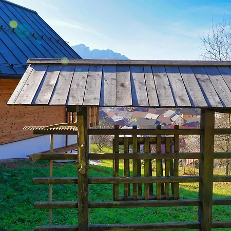 Alpine Retreat House Surc * Ratece