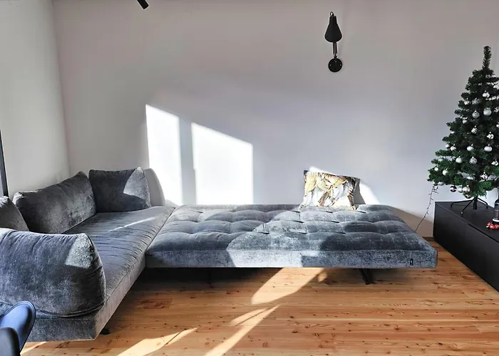 Alpine Retreat House Surc 別荘