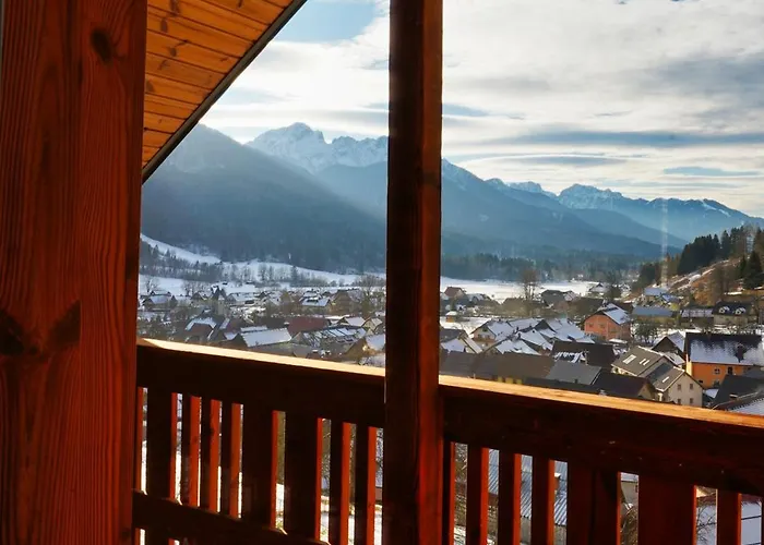 Alpine Retreat House Surc * Rateče